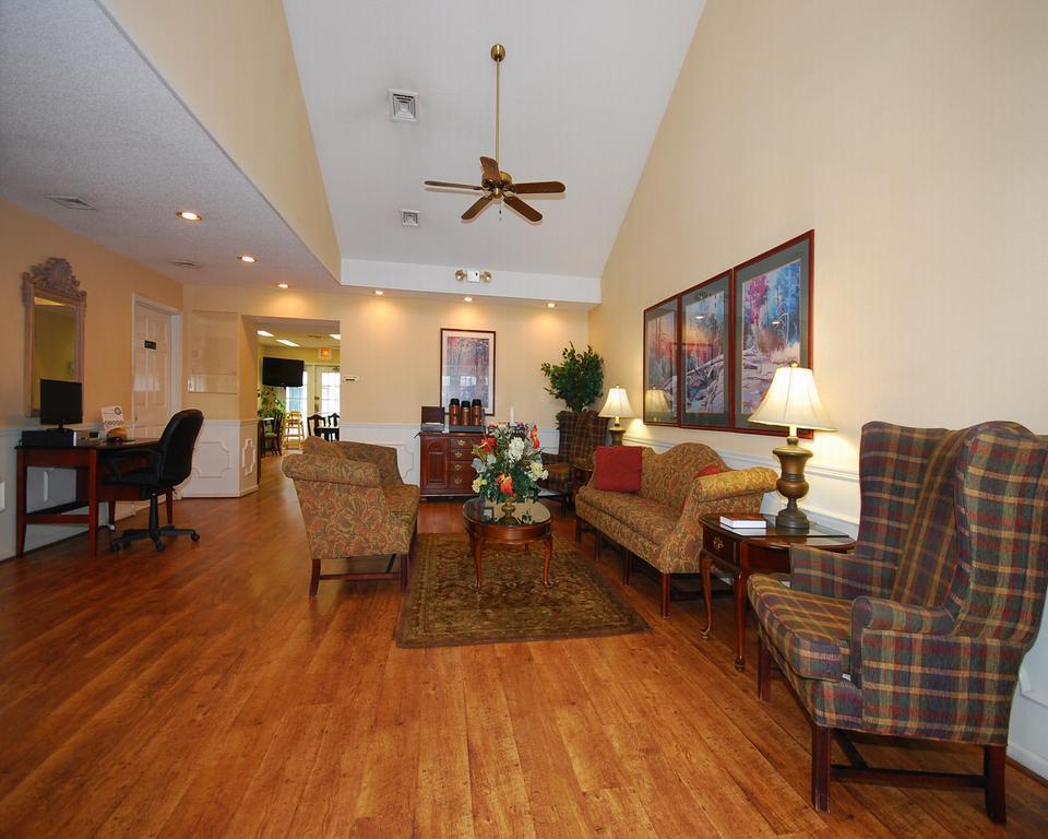Quality Inn Sylacauga Exterior photo